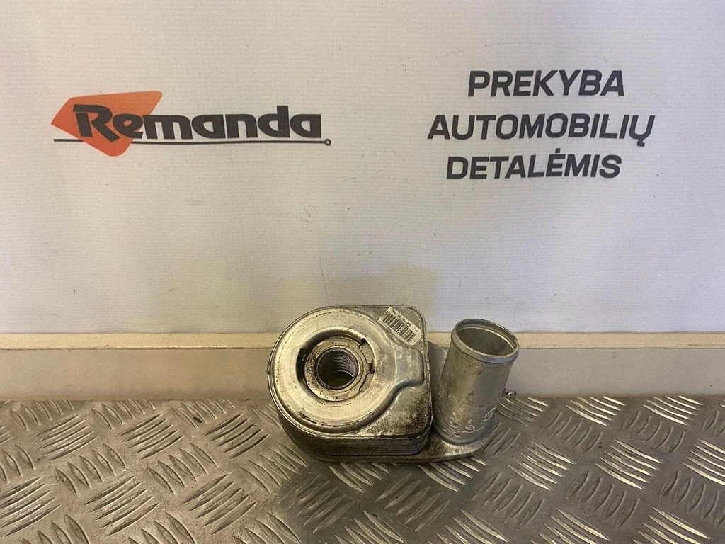 Oil filter mounting bracket 5801630224