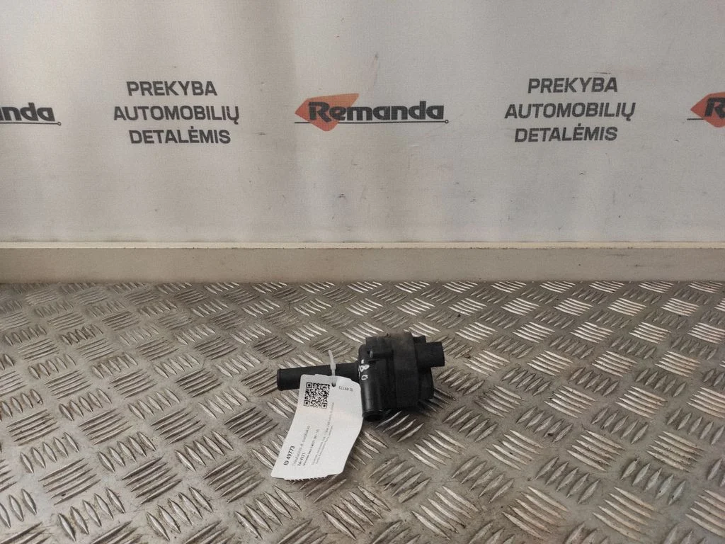 Elektriskais cirkulācijas sūknītis A2218300014