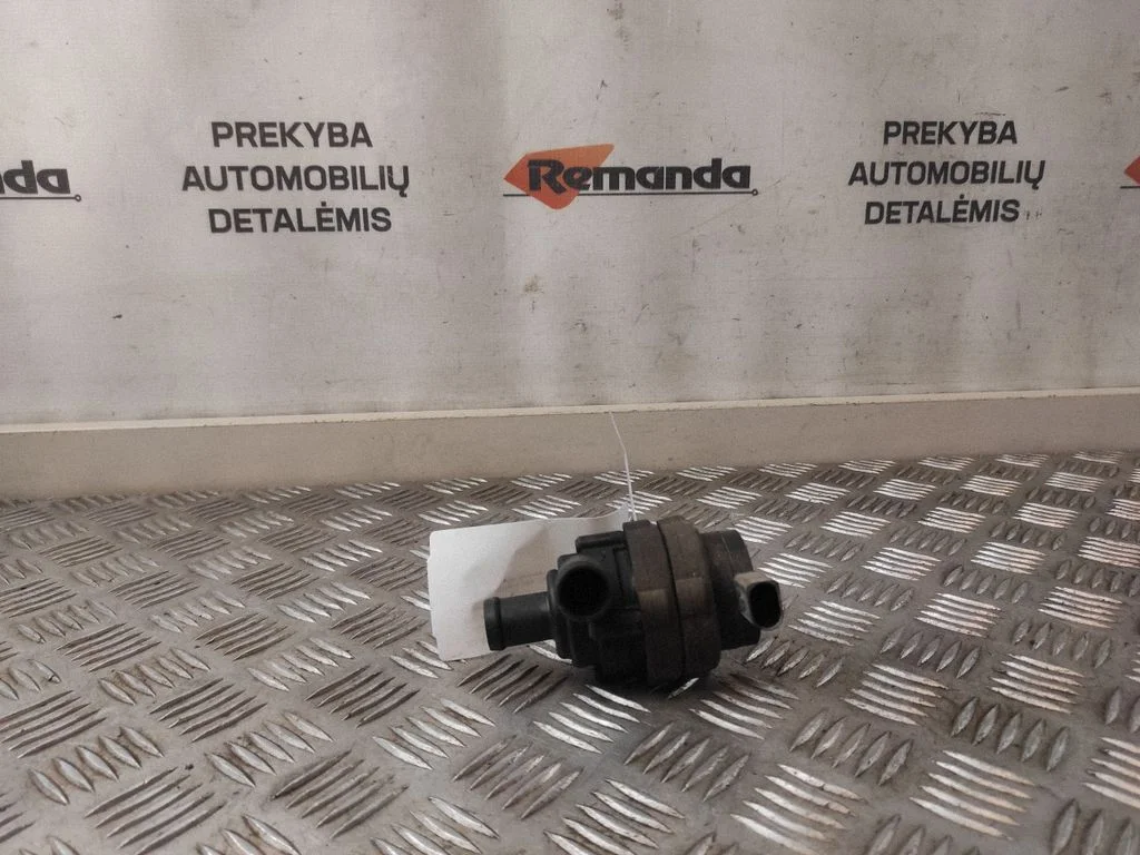 Elektriskais cirkulācijas sūknītis 066959209