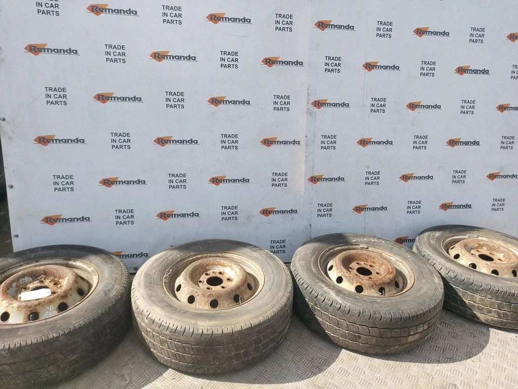 R16 plieninis štampuotas ratlankis (-iai)