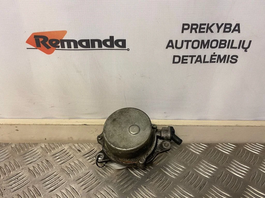 Vakuumo pompa