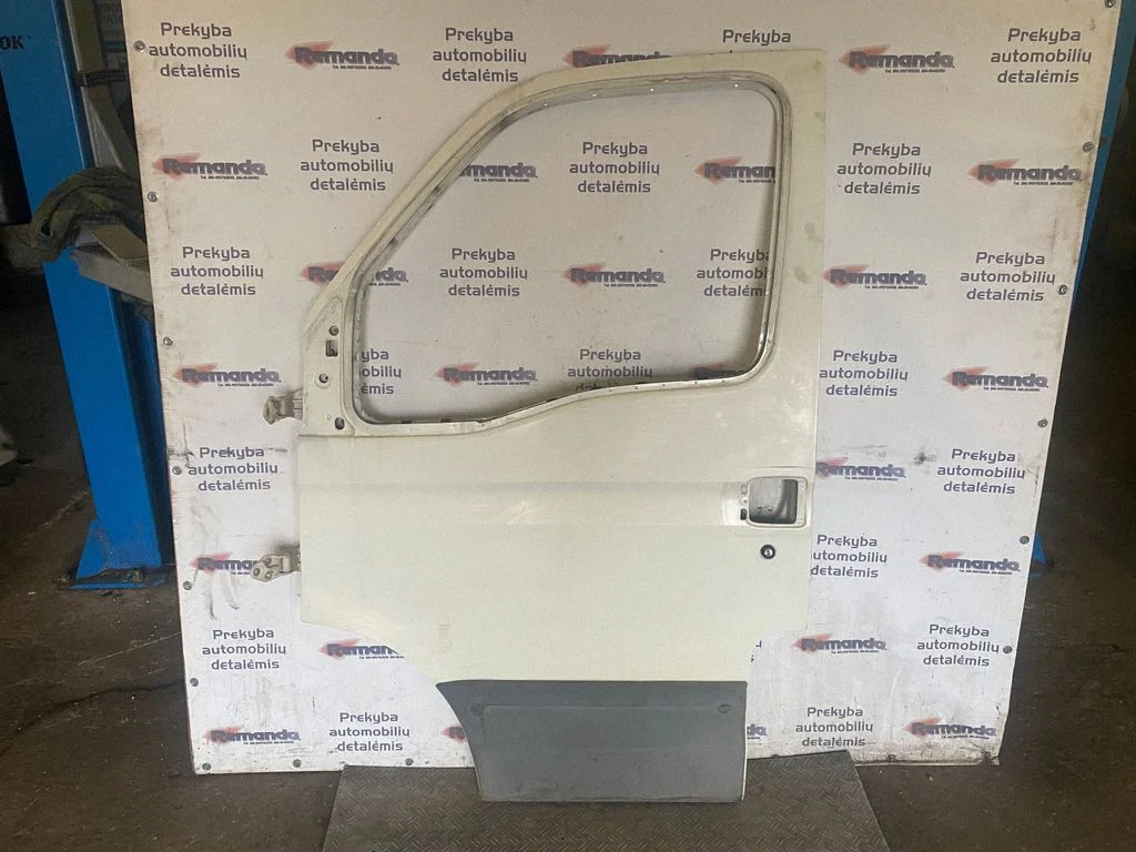 Front door coupe – front left