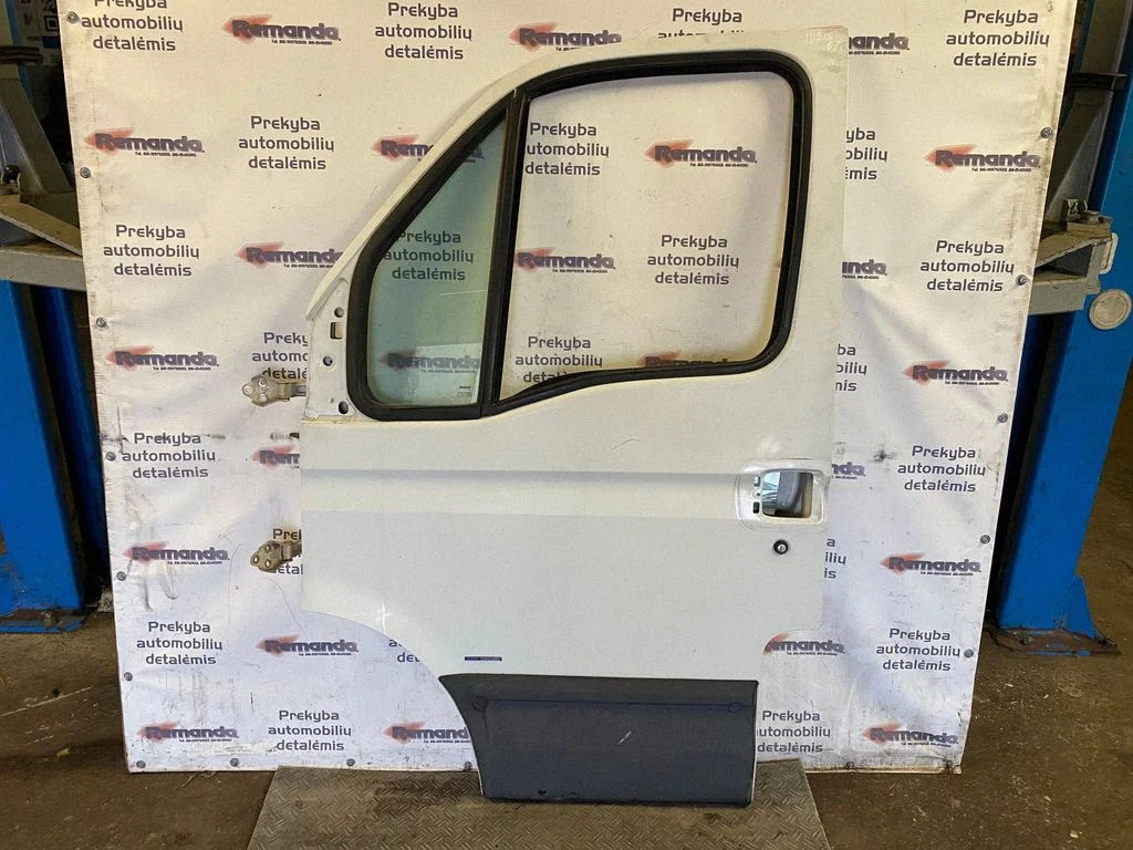 Front door coupe – front left