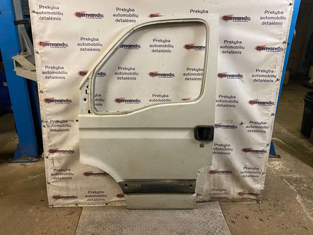 Front door coupe – front left