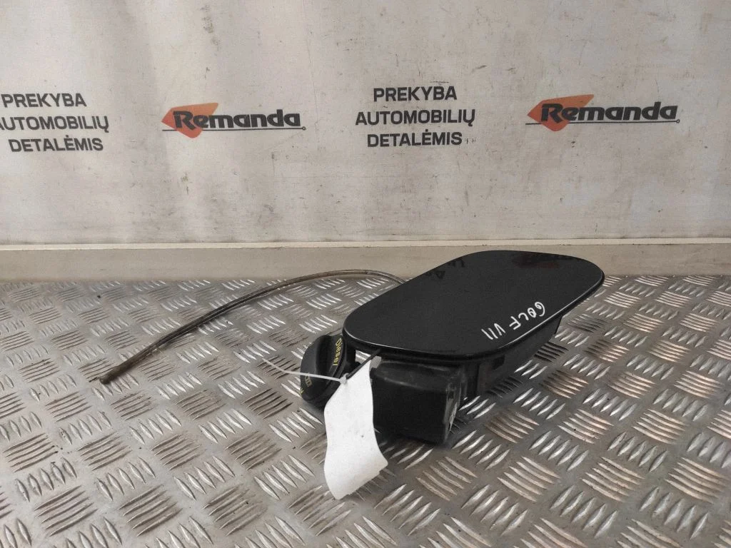 Degvielas tvertnes vāciņš 5G9809857