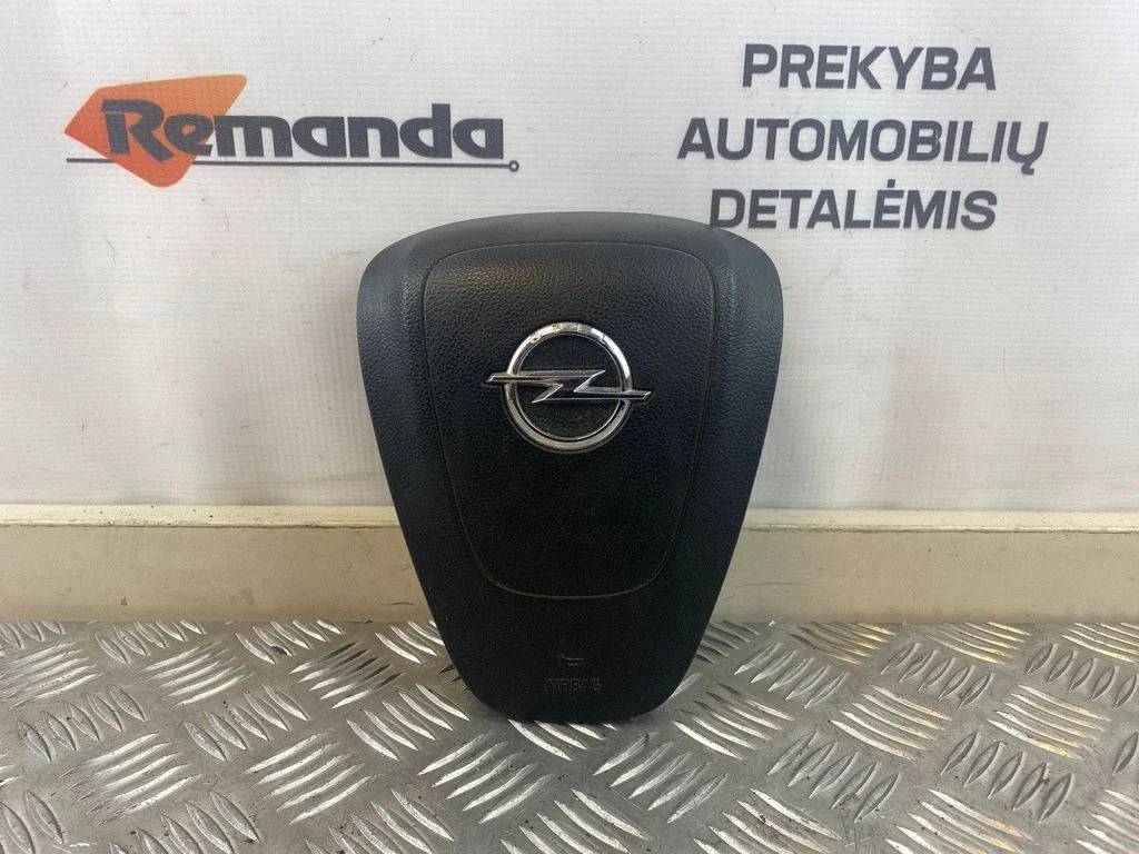 Steering wheel airbag – Opel Zafira C (2011-2019)