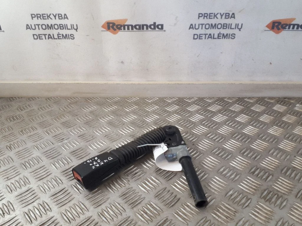 Priekšējās drošības jostas sprādze 606372800D