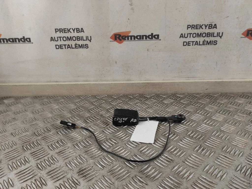 Priekšējās drošības jostas sprādze 615153200B