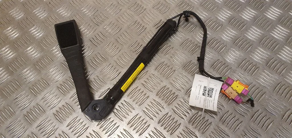 Priekšējās drošības jostas sprādze 13127947F