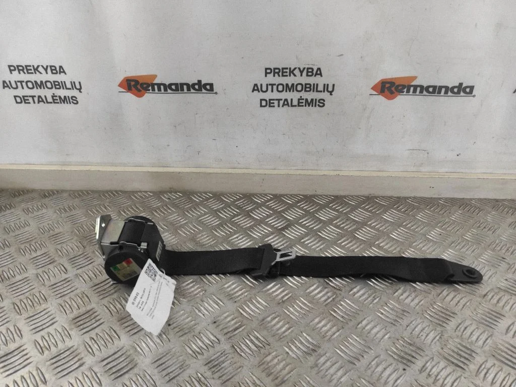 Aizmugurējā drošības josta 620204000B