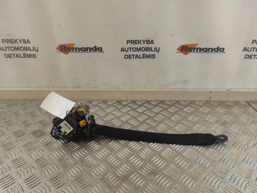 Aizmugurējā drošības josta 602369800