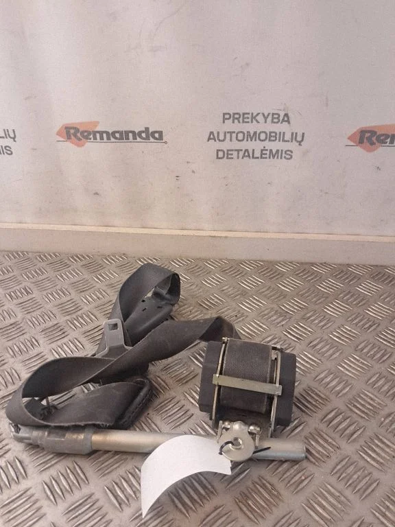 Priekšējā drošības josta B506014E