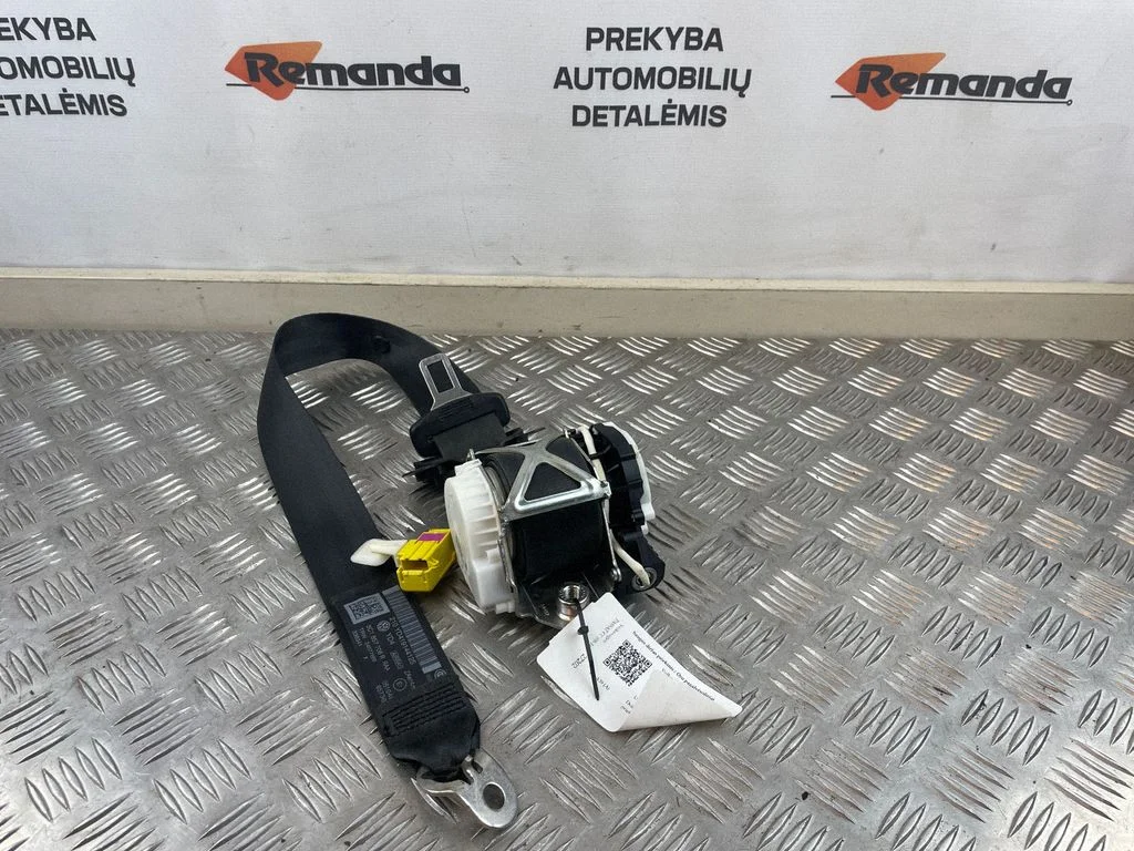 Priekšējā drošības josta 34032207B