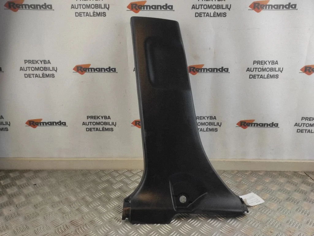 (B) pillar trim (bottom) 6241442090