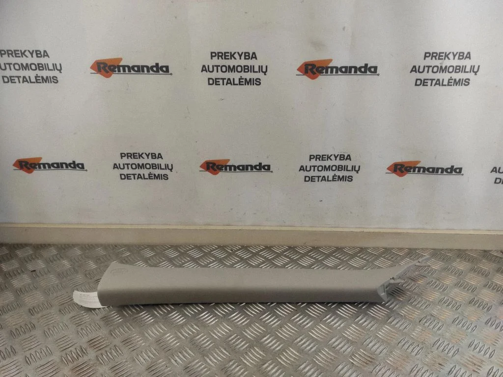 (A) pillar trim 6222042090
