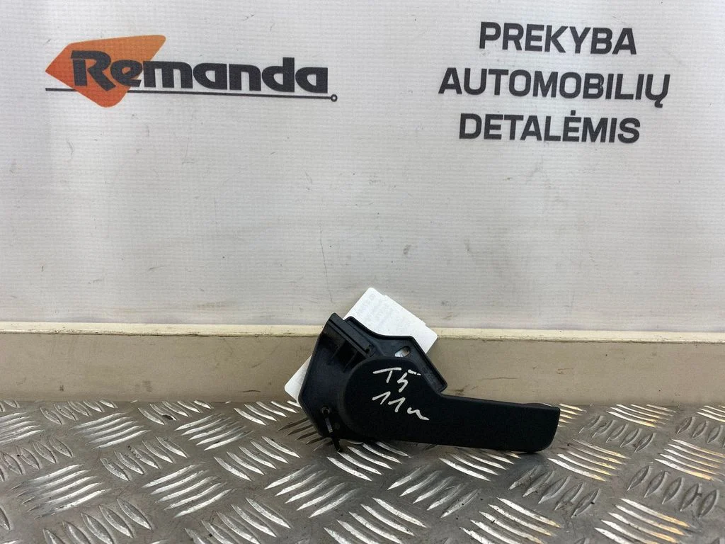 Engine bonnet (hood) release handle 1J1823533C