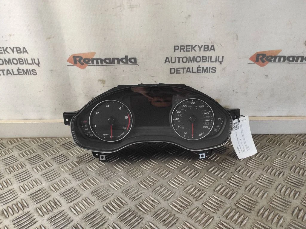 Spidometrs (instrumentu panelis) 4G8920951E