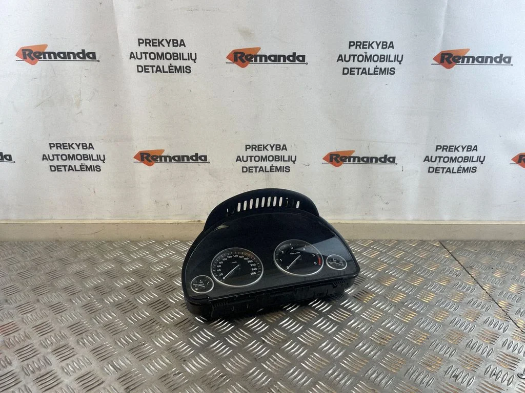 Spidometrs (instrumentu panelis) 1044663