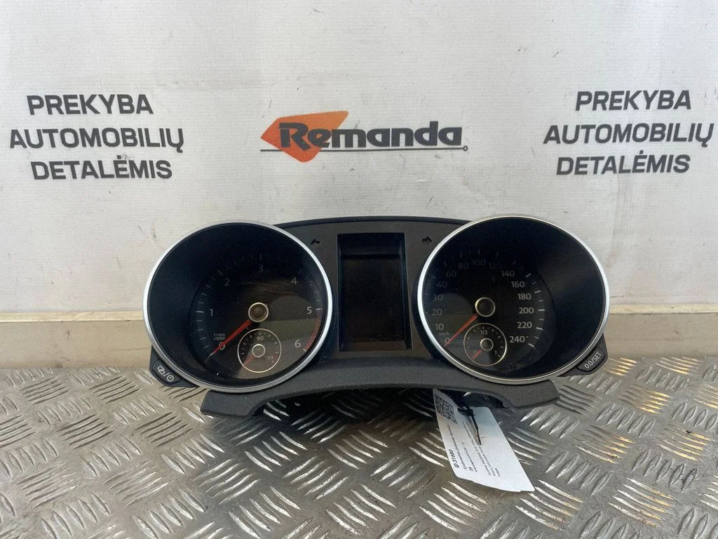 Spidometras (prietaisų skydelis)