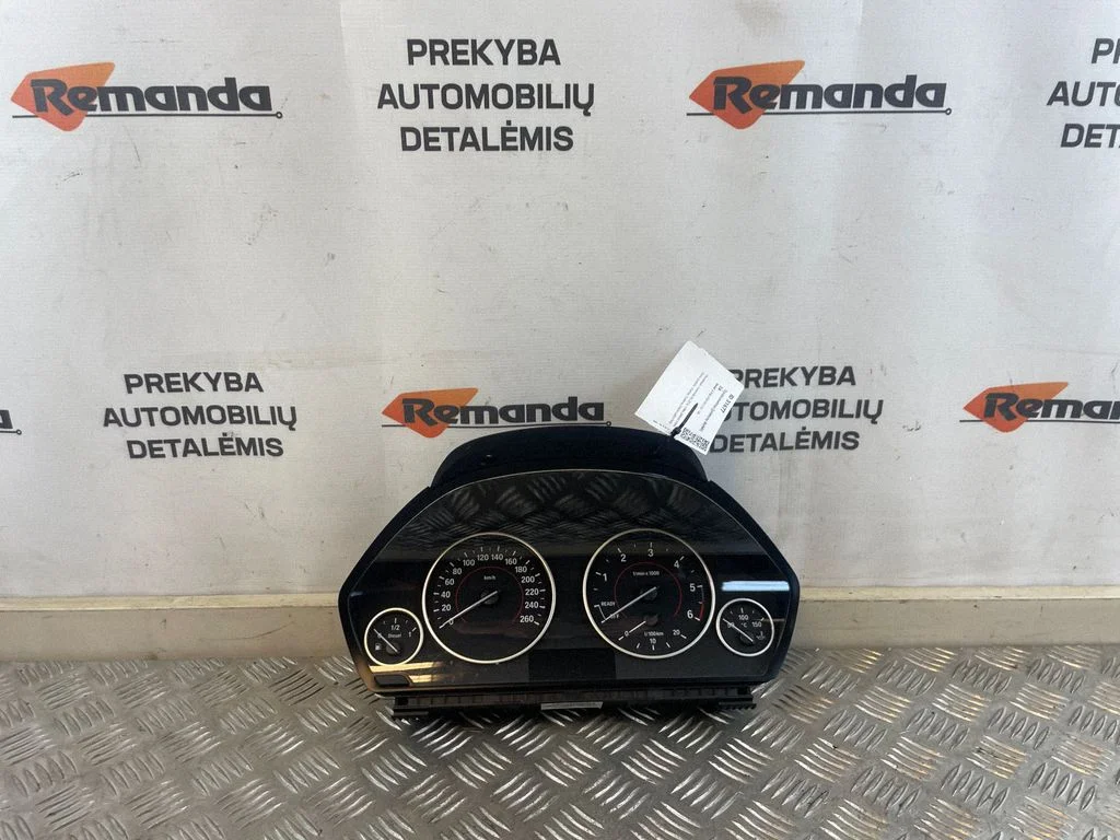 Spidometrs (instrumentu panelis) 62109283328