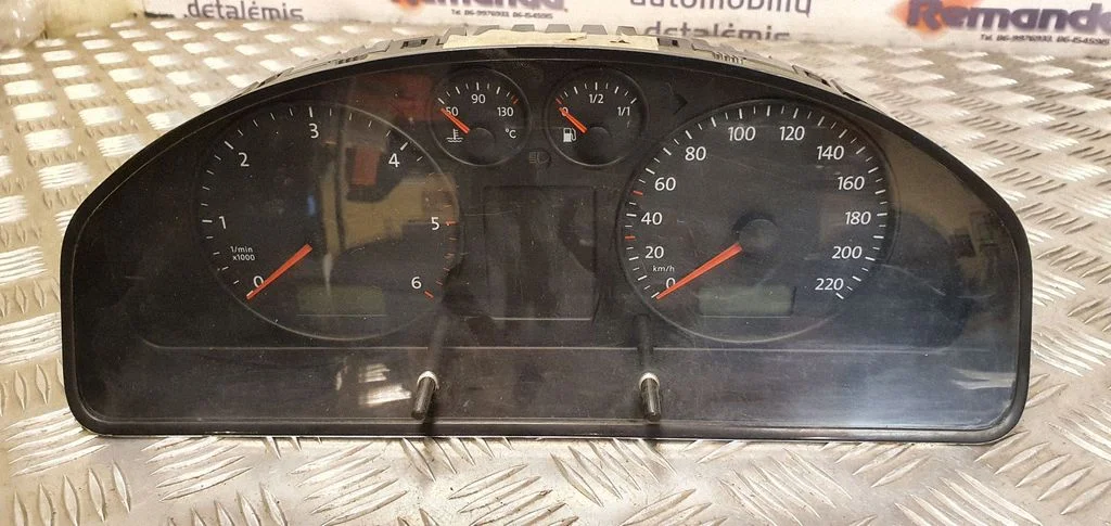 Speedometer (instrument cluster) 7H0920851