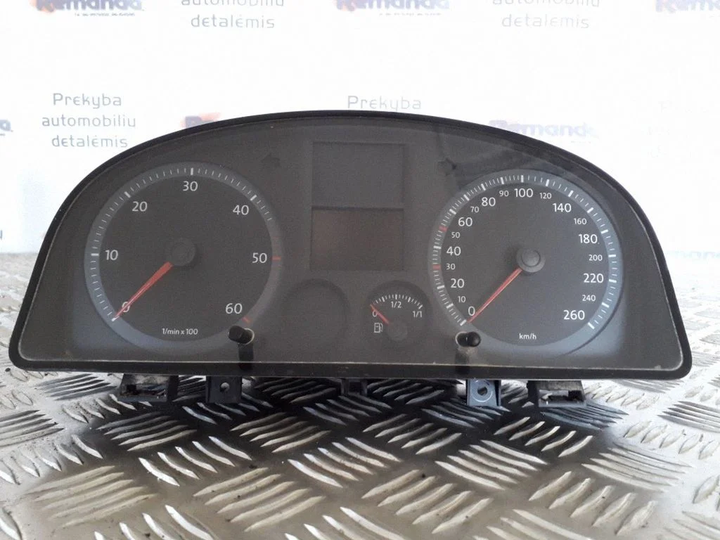 Speedometer (instrument cluster) 2K0920844C