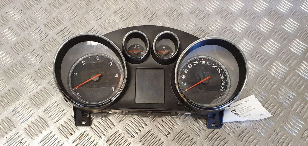 Spidometrs (instrumentu panelis) 769317420U