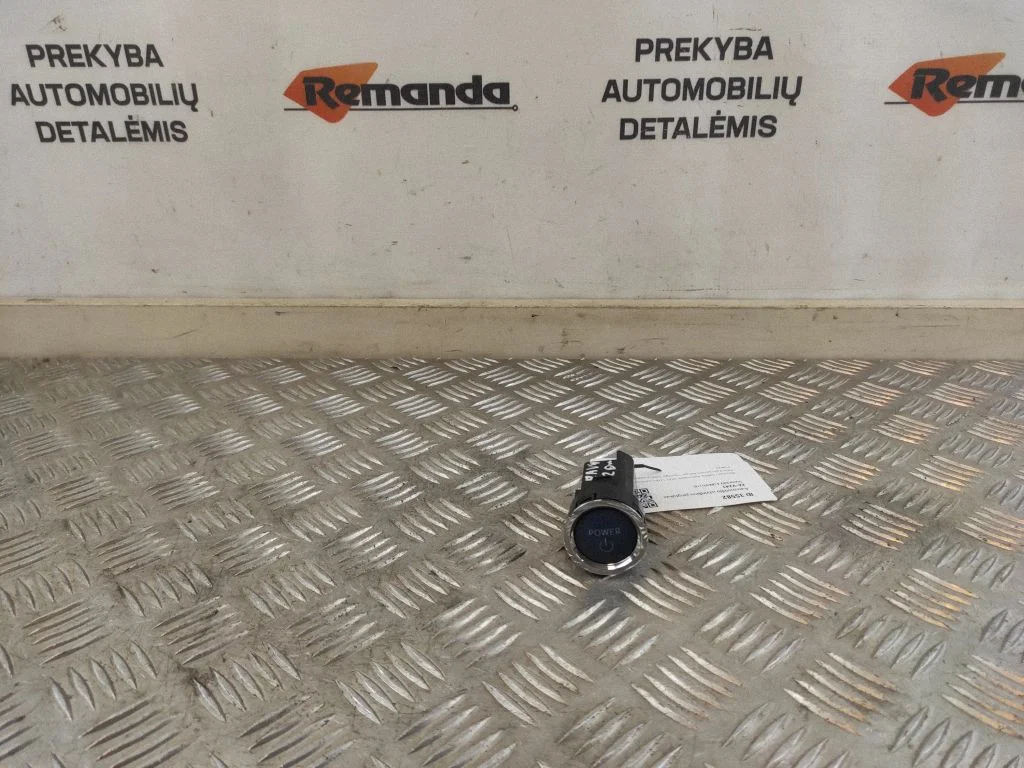 Automobilio užvedimo jungtukas