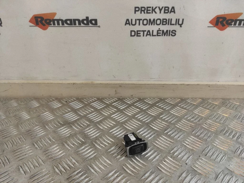 Automobilio užvedimo jungtukas