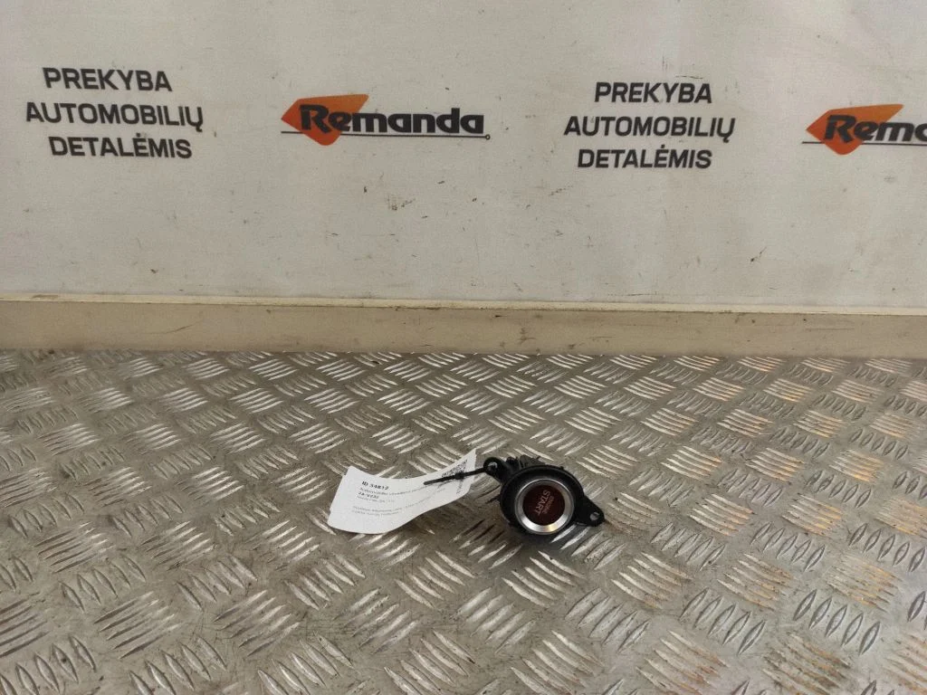 Automobilio užvedimo jungtukas