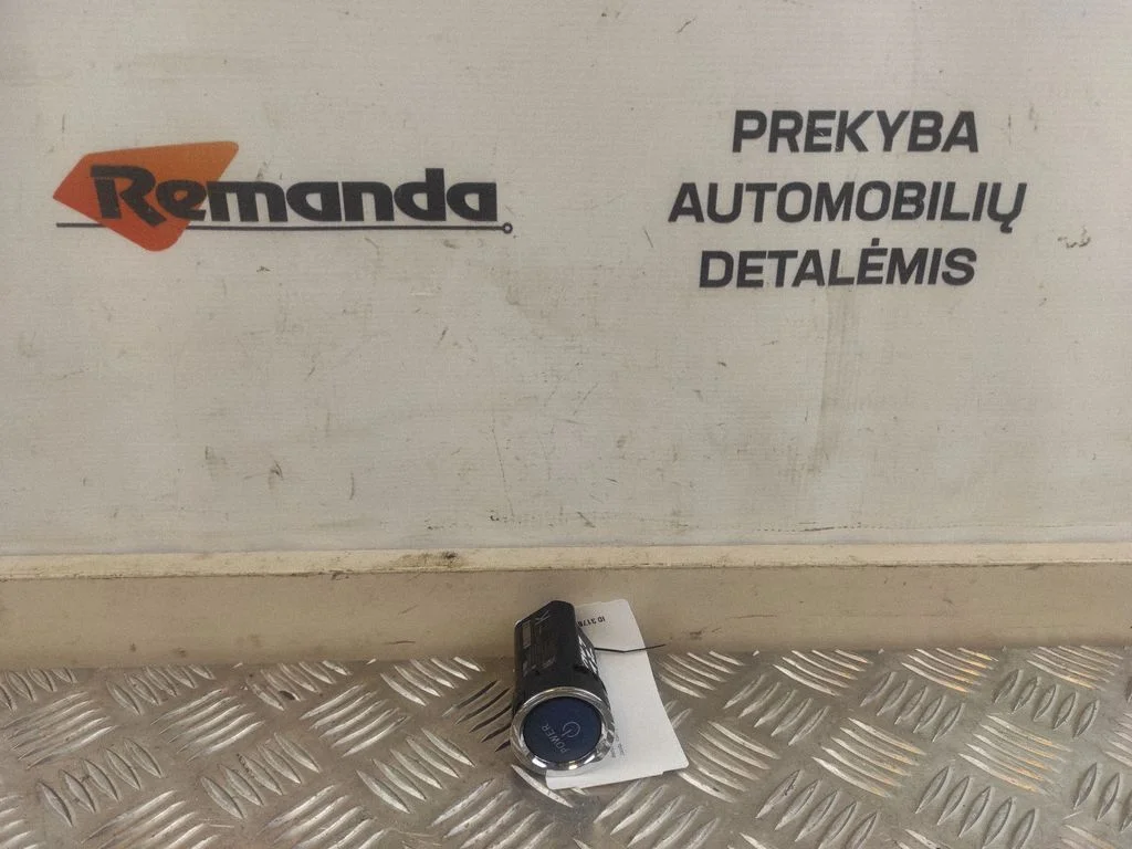 Automobilio užvedimo jungtukas