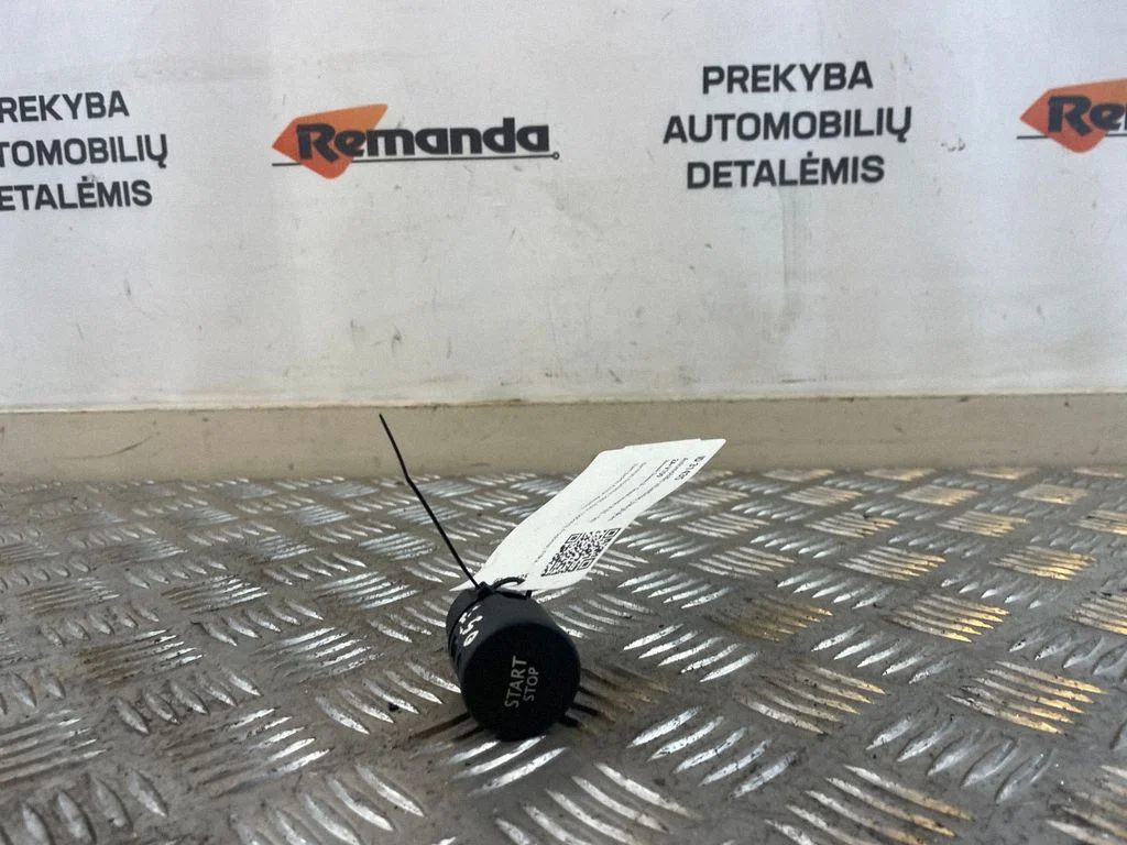 Automobilio užvedimo jungtukas
