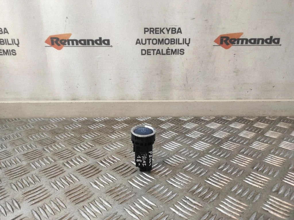 Automobilio užvedimo jungtukas