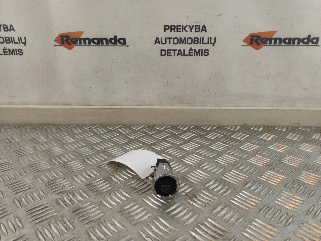 Automobilio užvedimo jungtukas