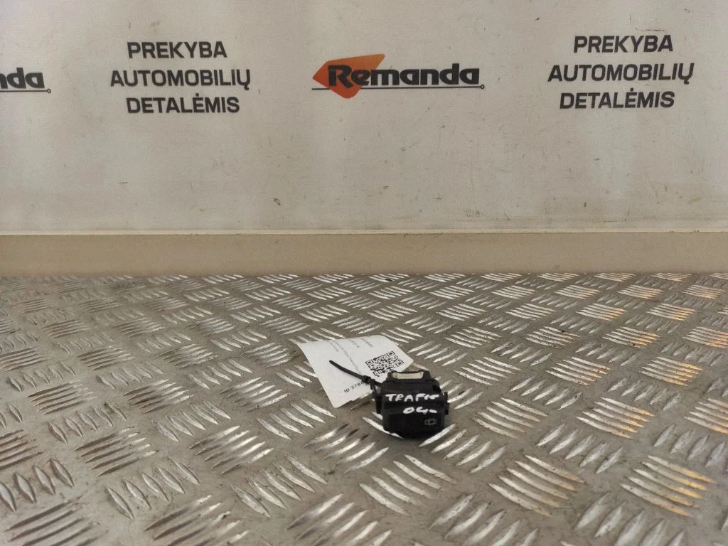 Centrinio užrakto jungtukas