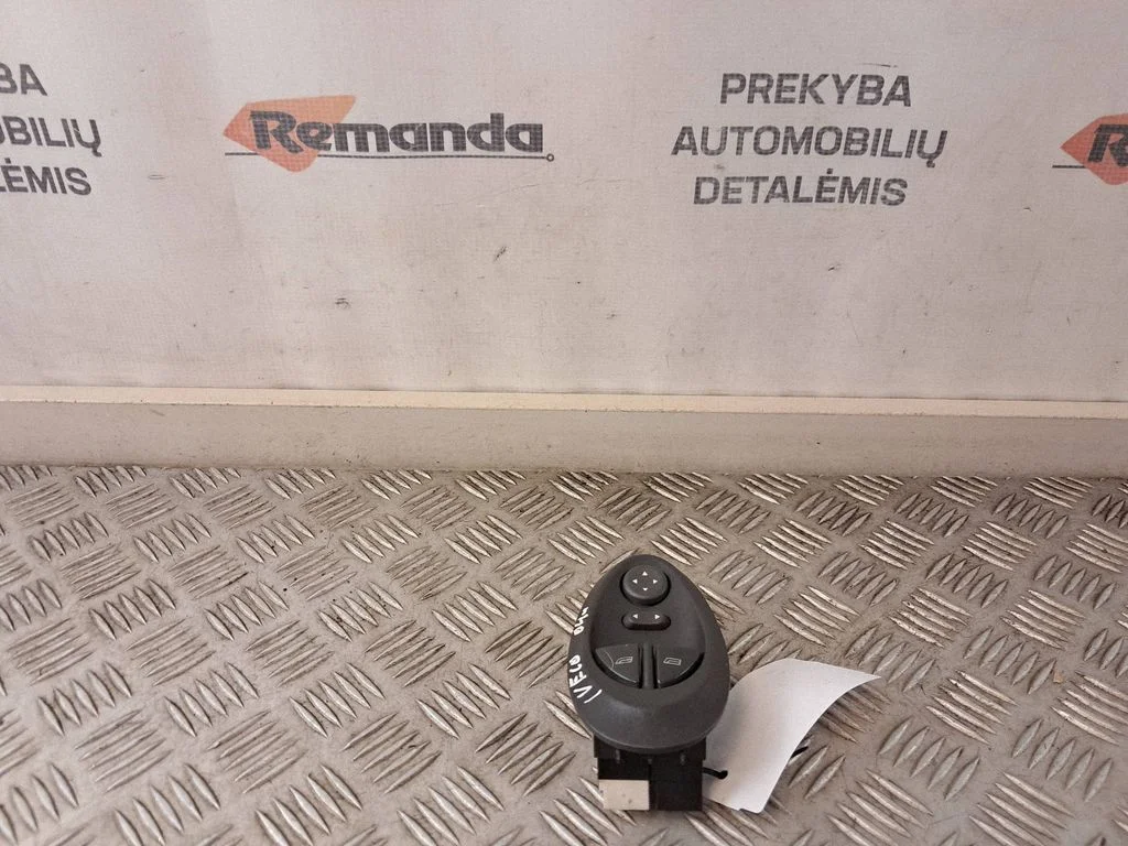 Przełącznik szyb elektrycznych A223