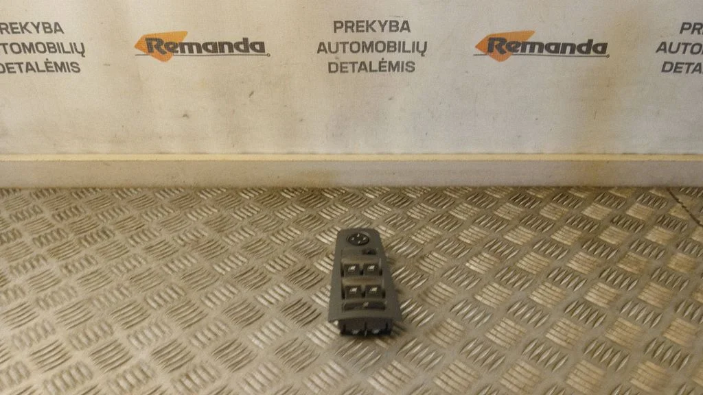 Elektrisko logu slēdzis 6915008
