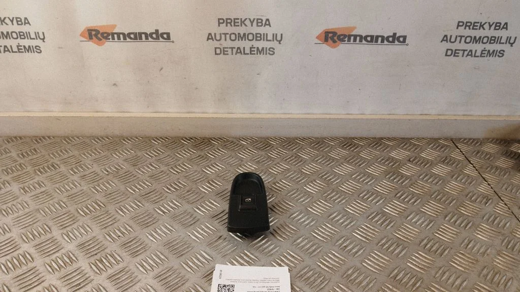 Elektrinių langų jungtukas
