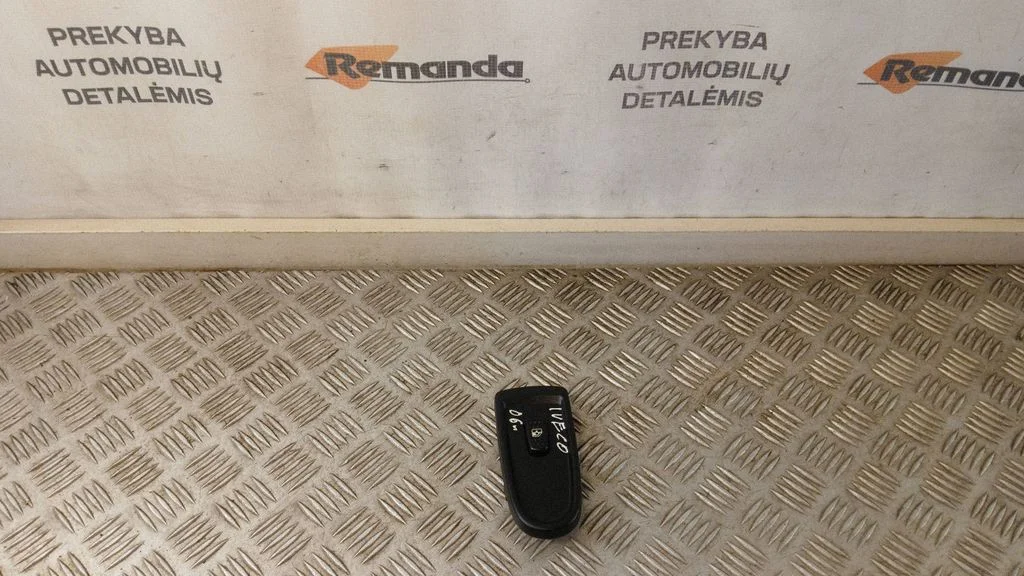 Elektrisko logu slēdzis 5801304492