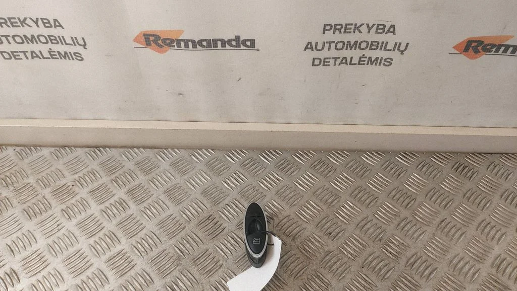 Elektrisko logu slēdzis 501898