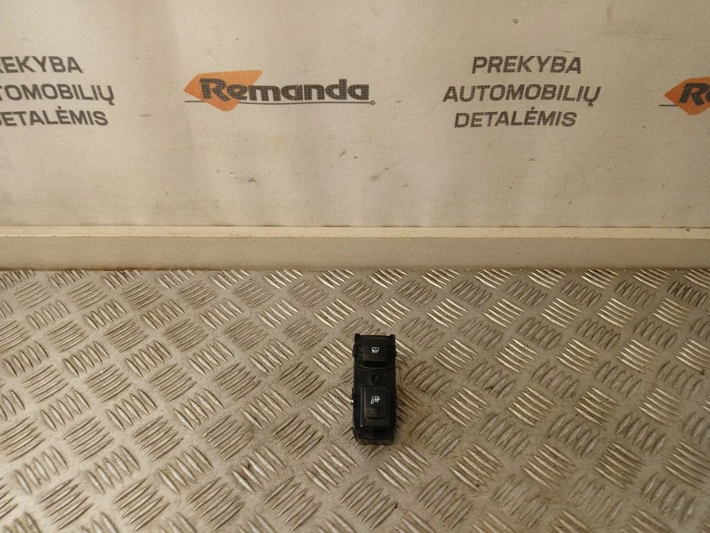 Elektrinių langų jungtukas