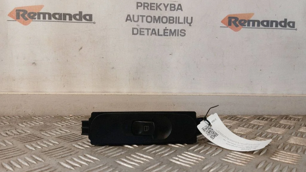 Elektrinių langų jungtukas