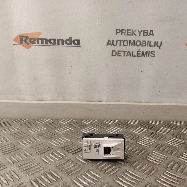 Elektrinių langų jungtukas