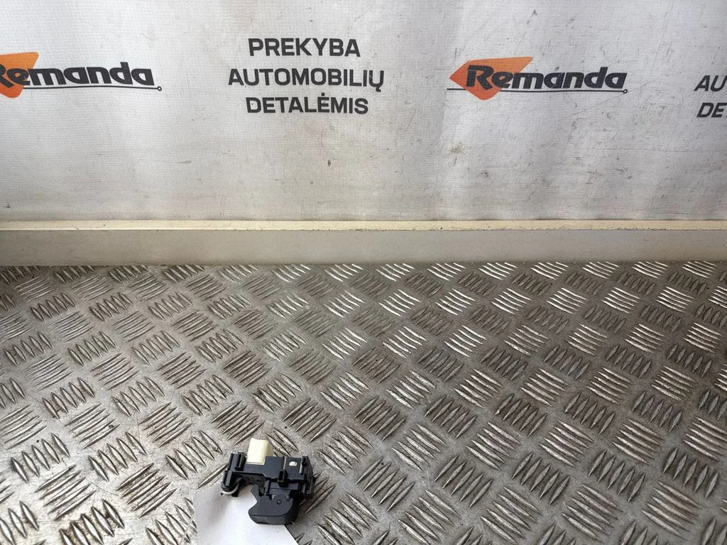 Elektrinių langų jungtukas