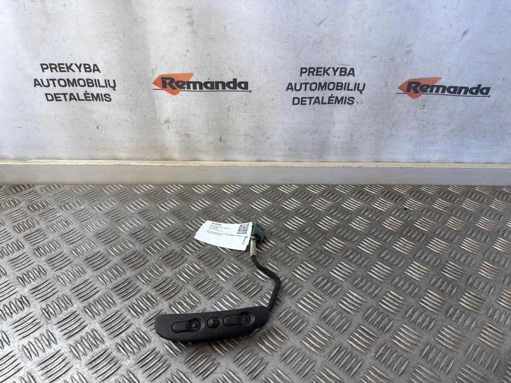 Elektrinių langų jungtukas