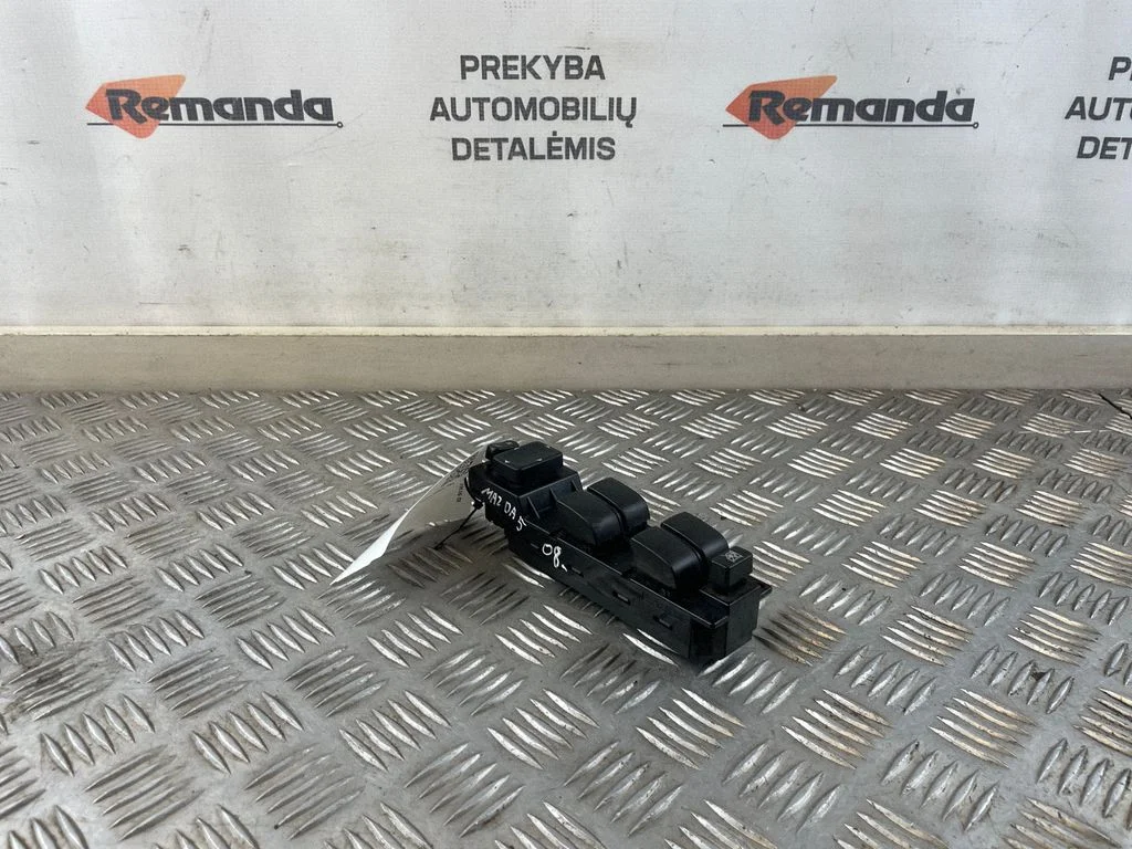 Electric window control switch CC2966350A