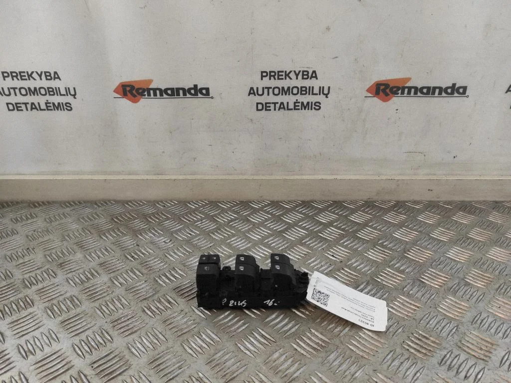 Elektrisko logu slēdzis 8404047070