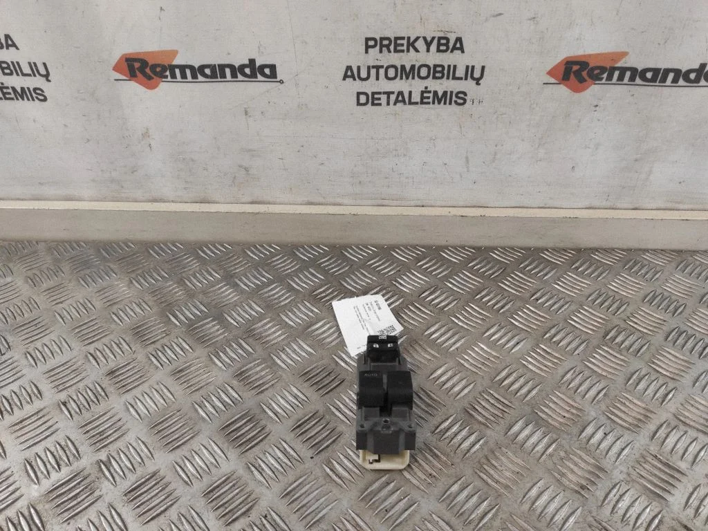 Elektrinių langų jungtukas