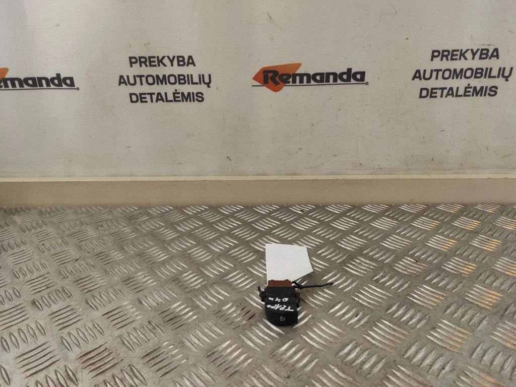 Electric window control switch 2648802