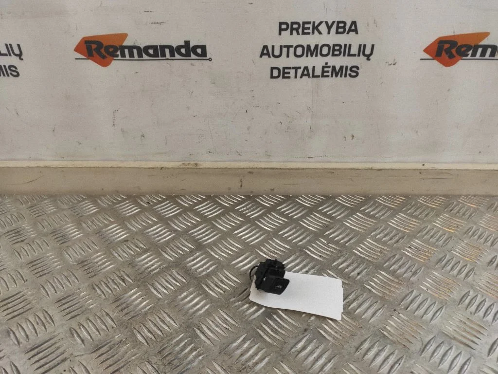 Electric window control switch 5G0959855M
